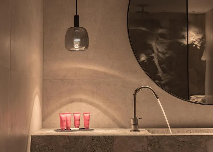 Aparthotel Seven Rocks 4*