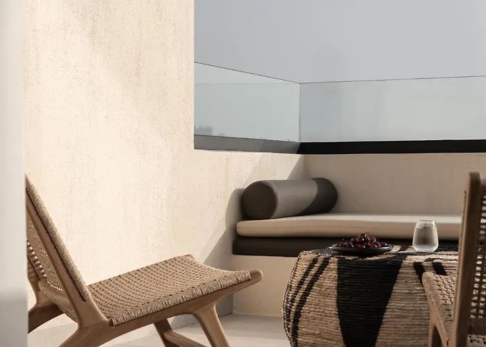 Aparthotel Seven Rocks 4*