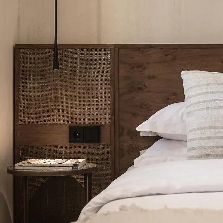 Seven Rocks 아파트호텔 4*