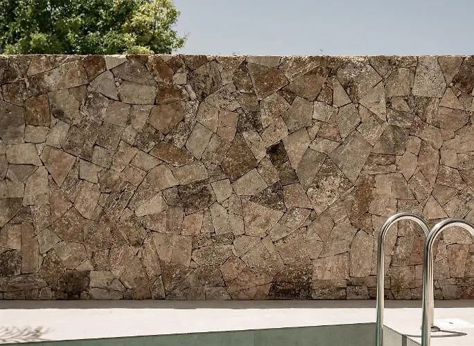 Seven Rocks Paliouri